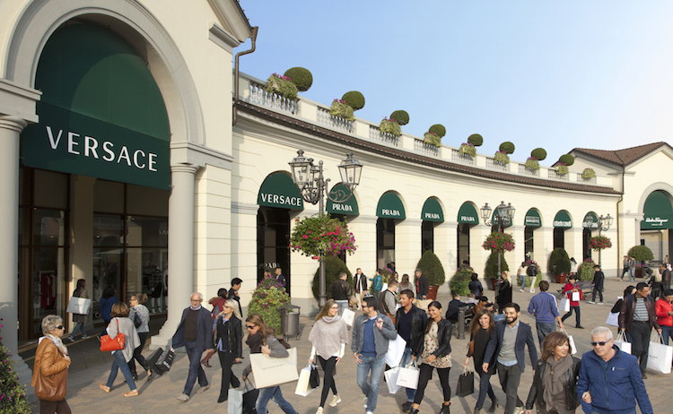 McArthurGlen Versace