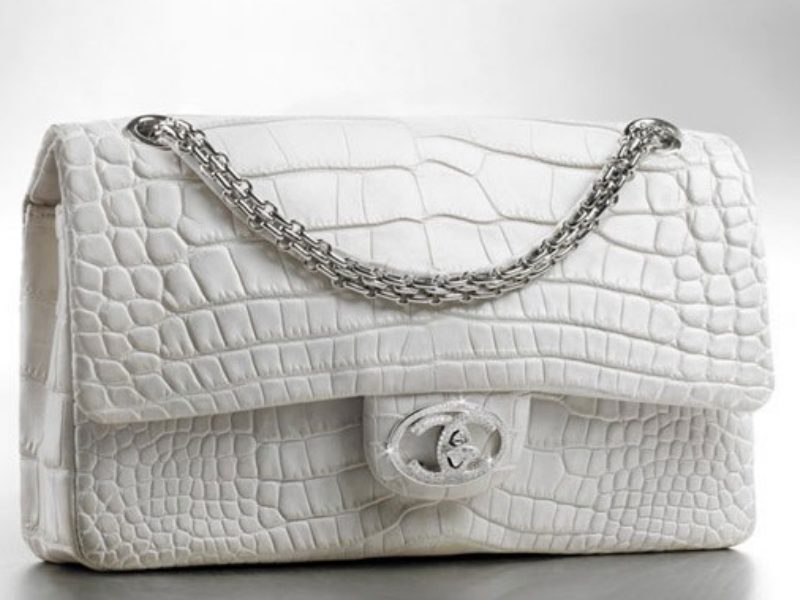 classic chanel handbag price